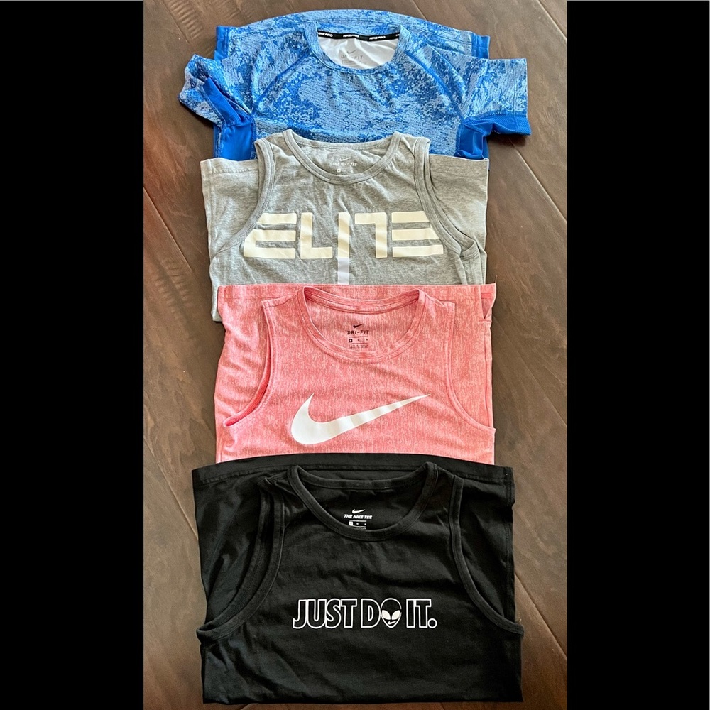 Boys Medium Nike